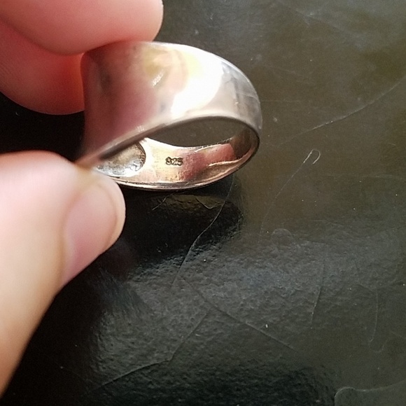 Sterling Silver Wavy Ring - Picture 5 of 7